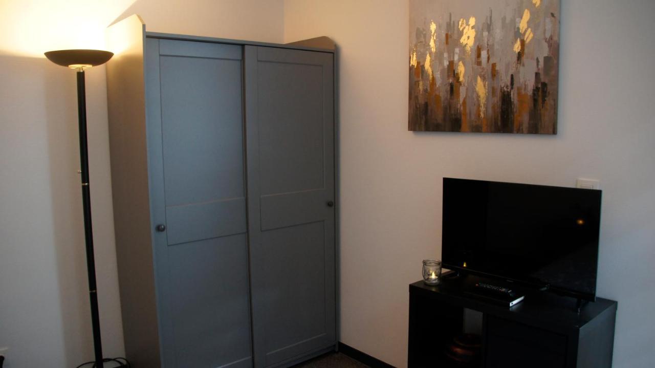 Impasse 2 Apartment Fosses-La-Ville Exterior photo